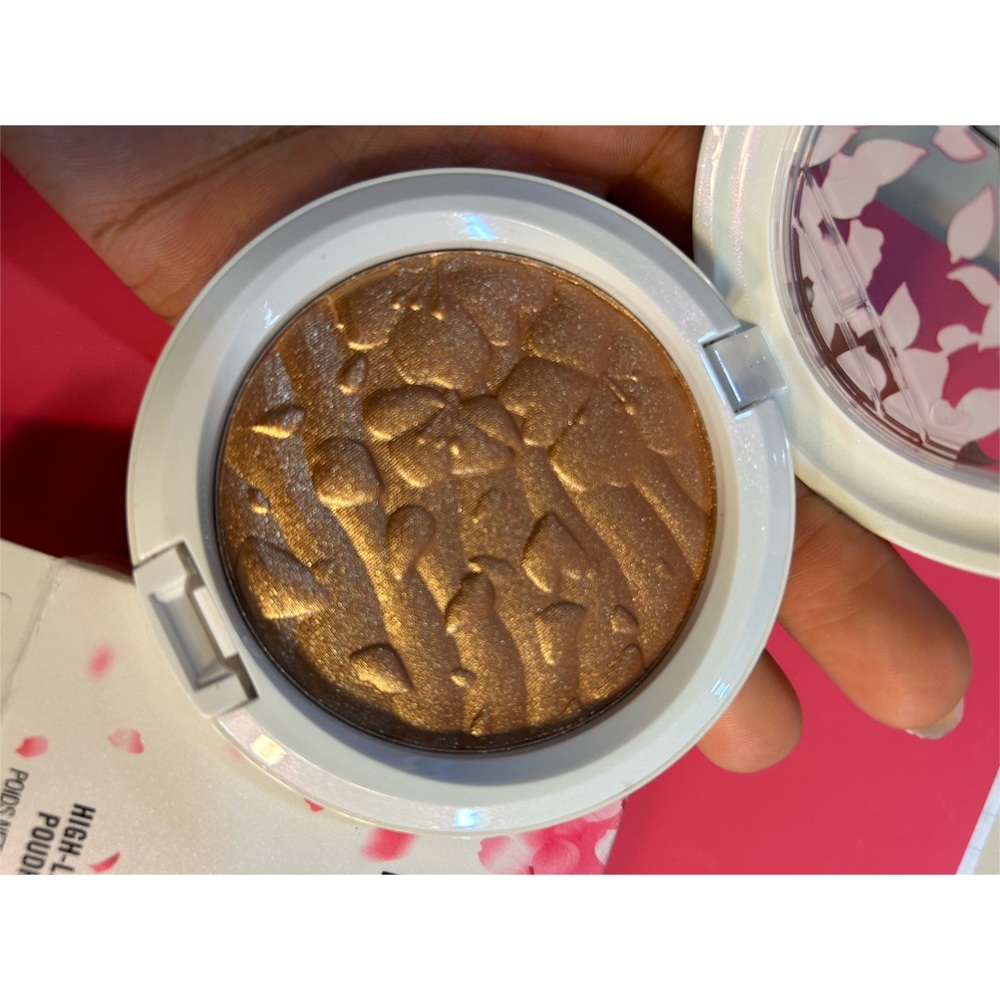 MAC Spring Bling Highlighter - Picture 7 of 10